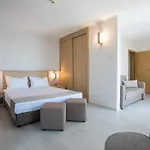 Coop - Otel Naousa