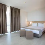 Coop - Otel Naousa
