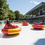 Otel Coop -