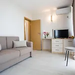 Coop - Otel 2*