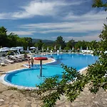 Otel Coop - 2*