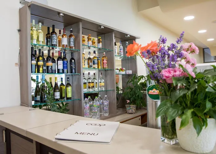 Отель Coop - 2*