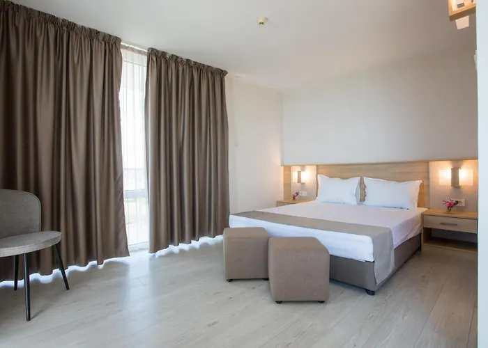 Coop - Отель Китен