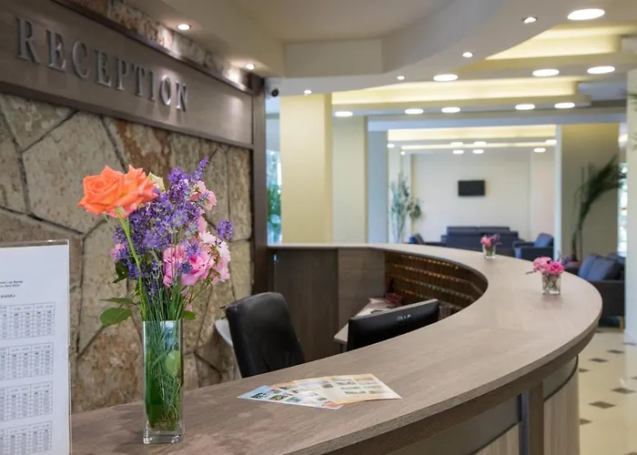 Отель Coop - 2*