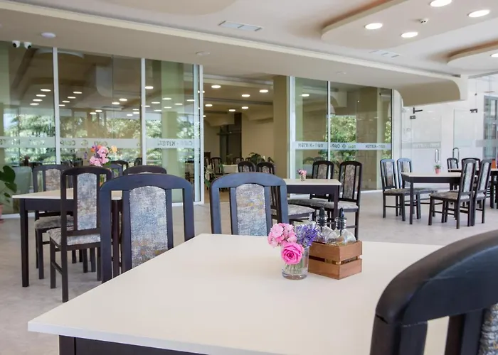 Coop - Отель 2*