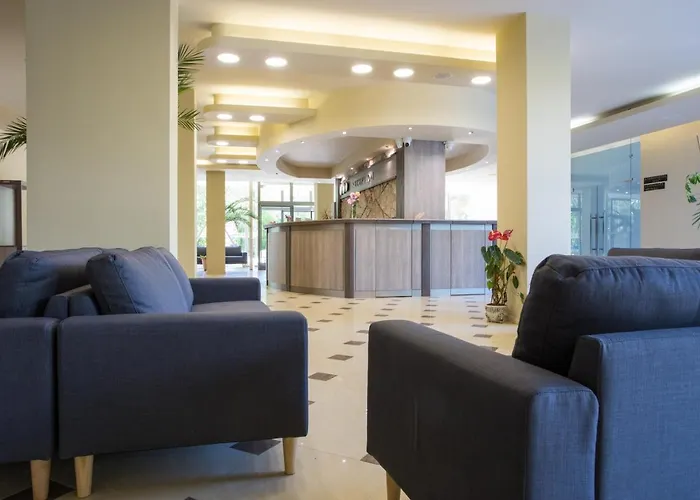 Coop - Отель Китен